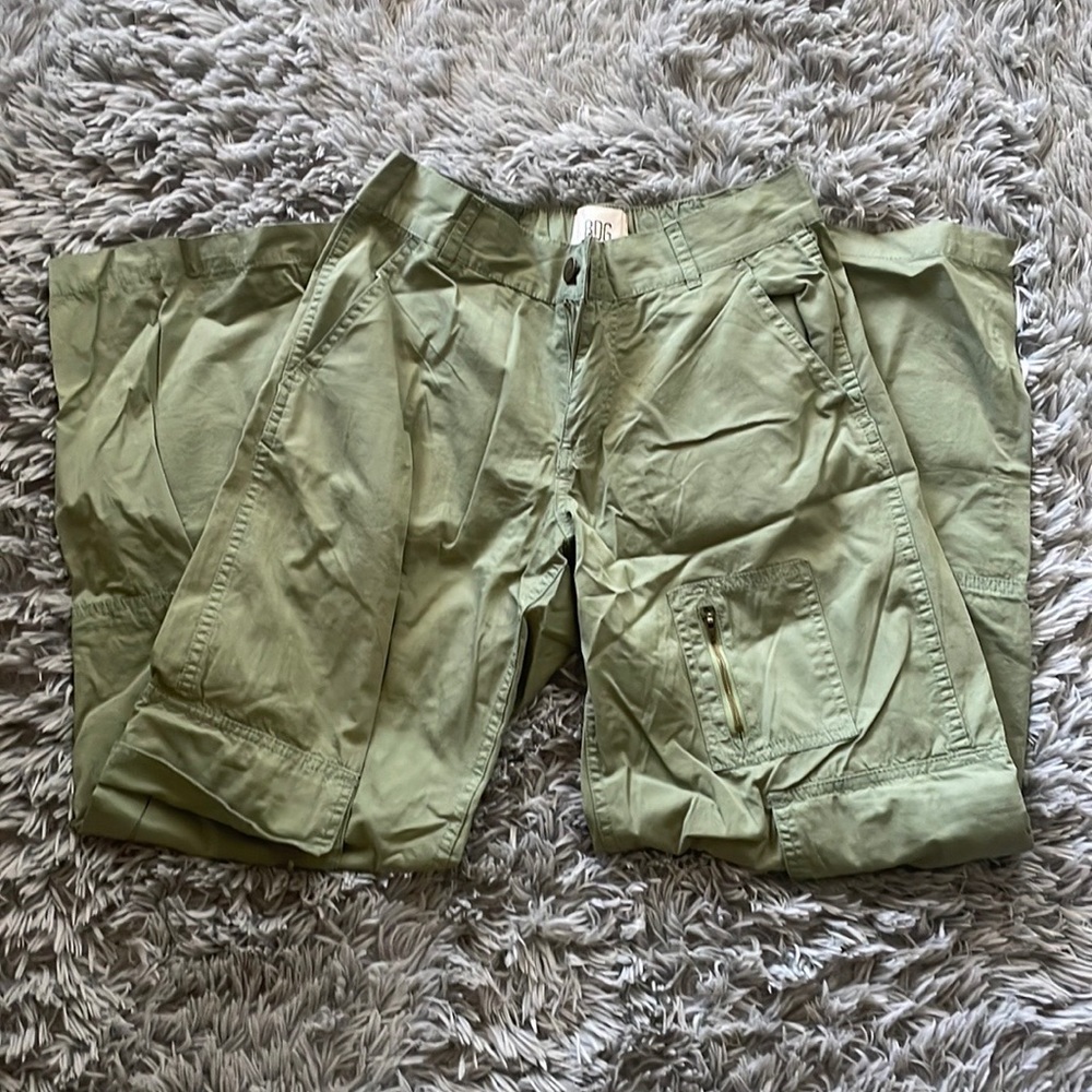 COPY - bdg cargo pants